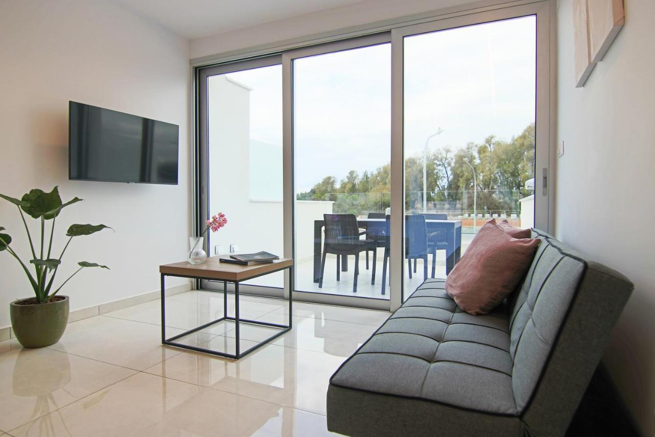 Phaedrus Living - Seaside Luxury Flat Harbour 105 Leilighet Paphos Eksteriør bilde