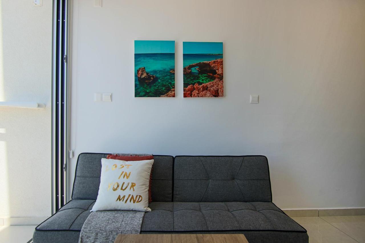 Phaedrus Living - Seaside Luxury Flat Harbour 105 Leilighet Paphos Eksteriør bilde